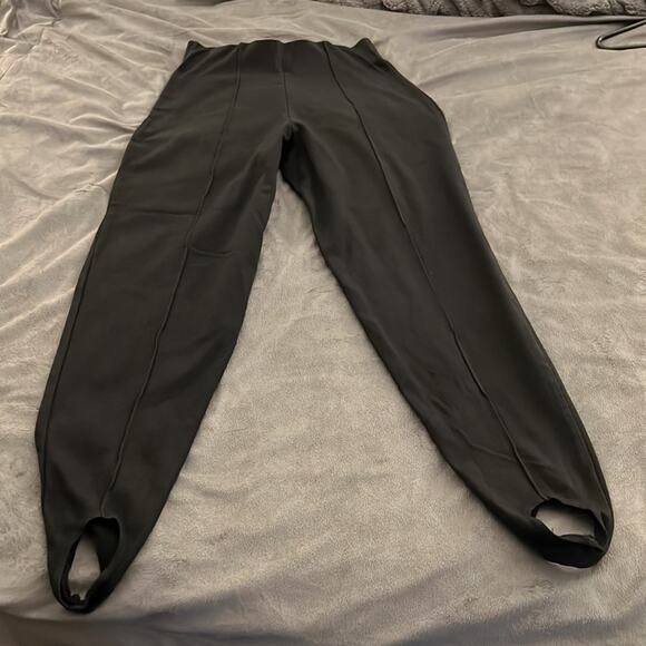 Betty Blue Vintage Black Stretch Knit Stirrup Pants Size Junior Large Wide Waist - Picture 9 of 10